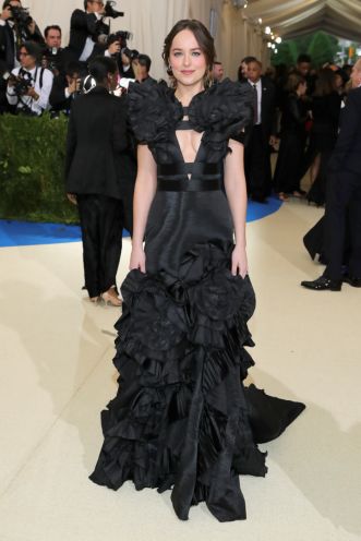 Dakota Johnson Met Gala 2017