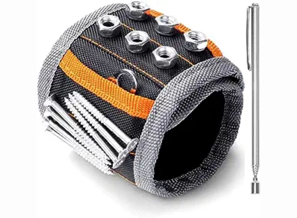 Magnetic Wristband for Holding Screws